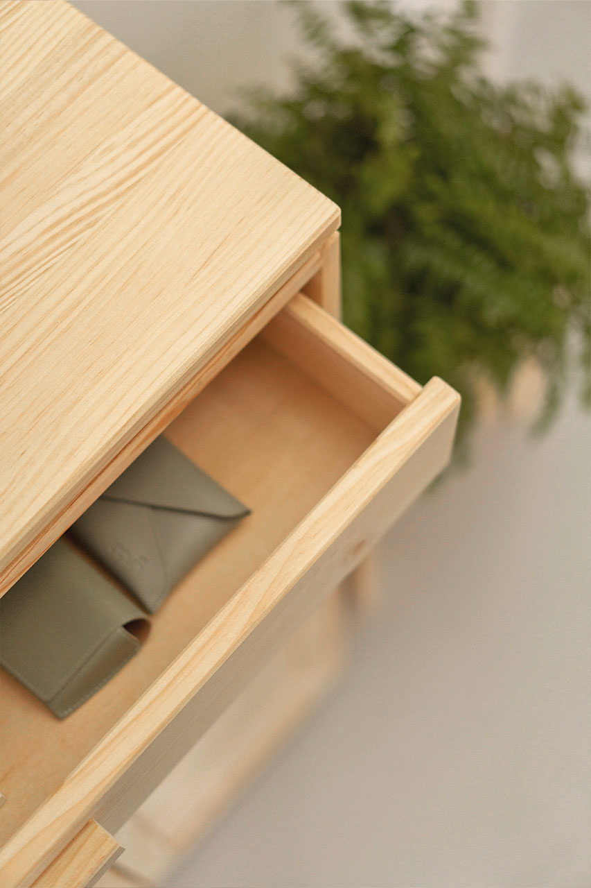 Imagen de ambiente 3 para:Armario para el recibidor con caj&oacute;n